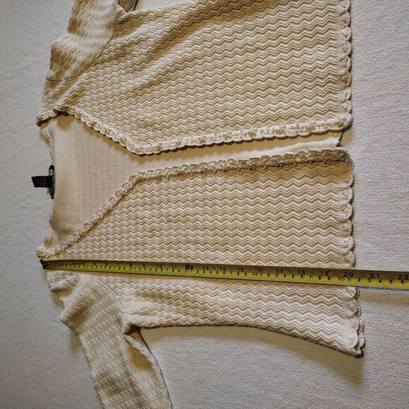 Womens Romantic Coquette Knit Cardigan Size M Cream Pearl Beaded Trim Open Front - Picture 7 of 7